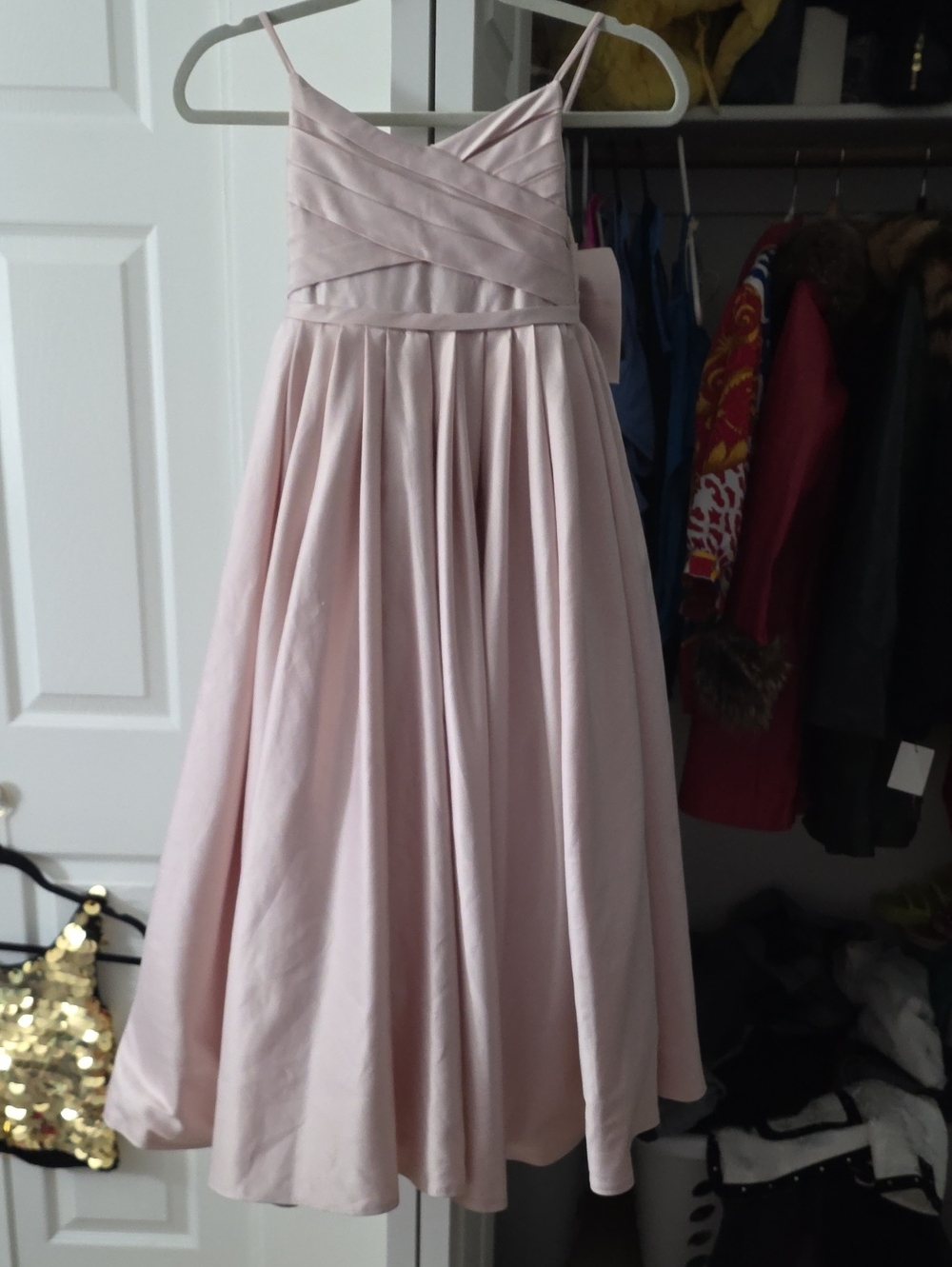 Girls' Light Pink Crisscross Bodice Formal Dress Sz A Few Un Noticable Imperfect